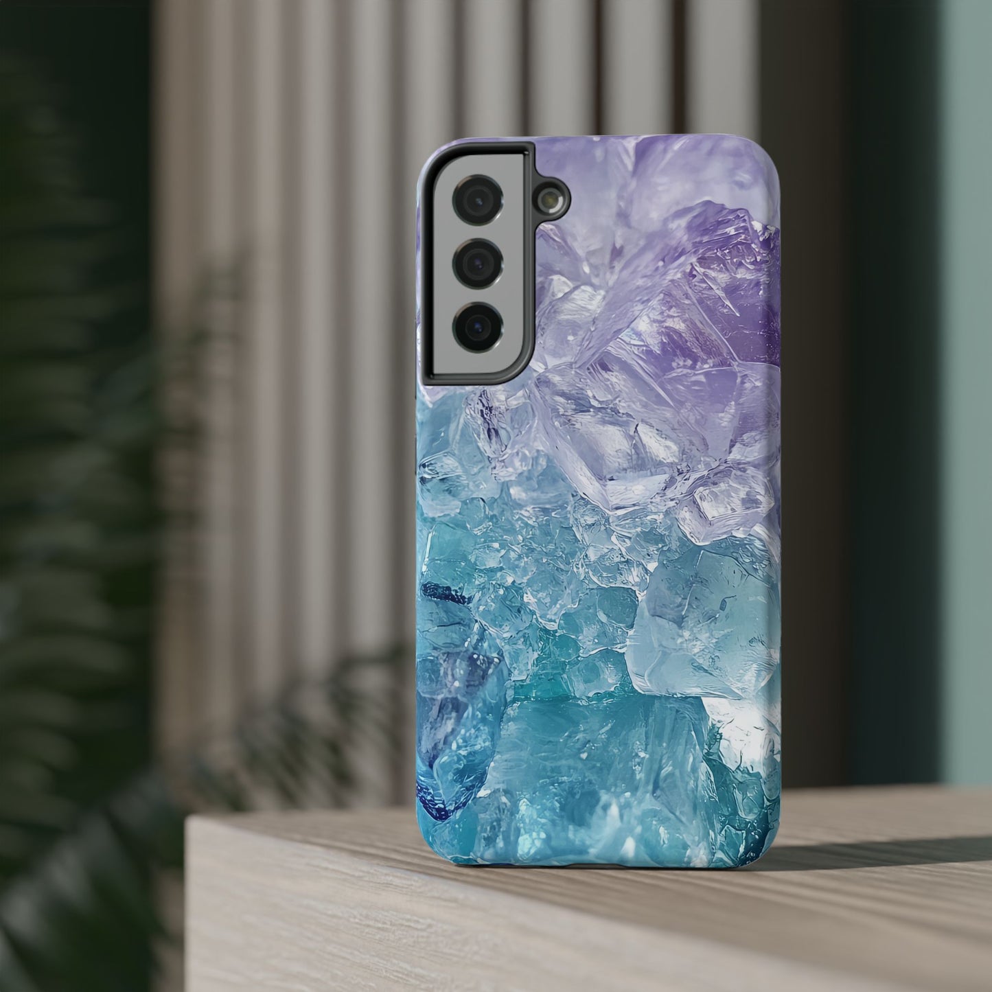 Crystal-Patterned Impact-Resistant Phone Case | Stylish Protection for Adventurers
