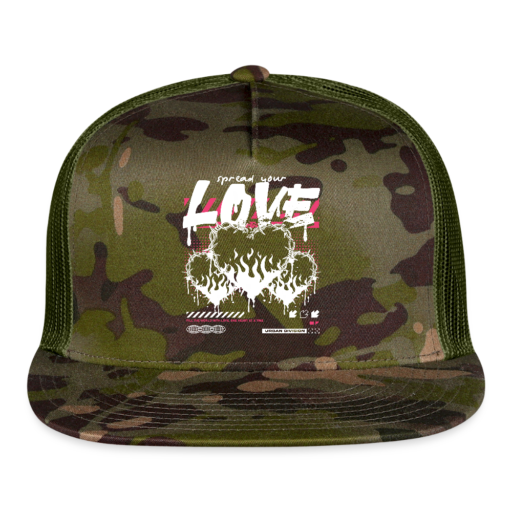 Heart of Fire - Trucker Hat - MultiCam\green