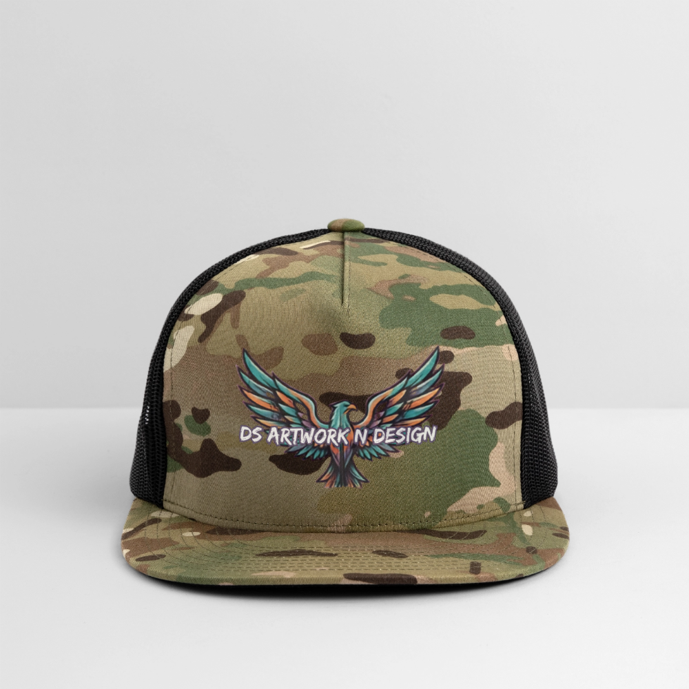 Graffiti Eagle - Trucker Hat - MultiCam\black