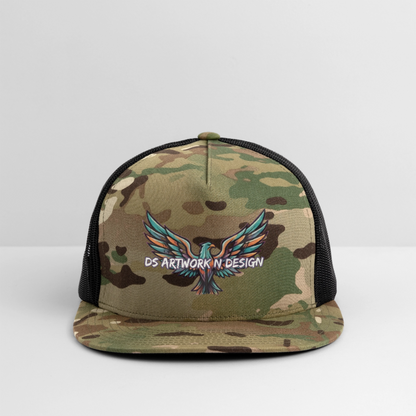 Graffiti Eagle - Trucker Hat - MultiCam\black