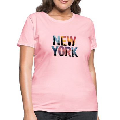 New York Color background - Women's T-Shirt - pink