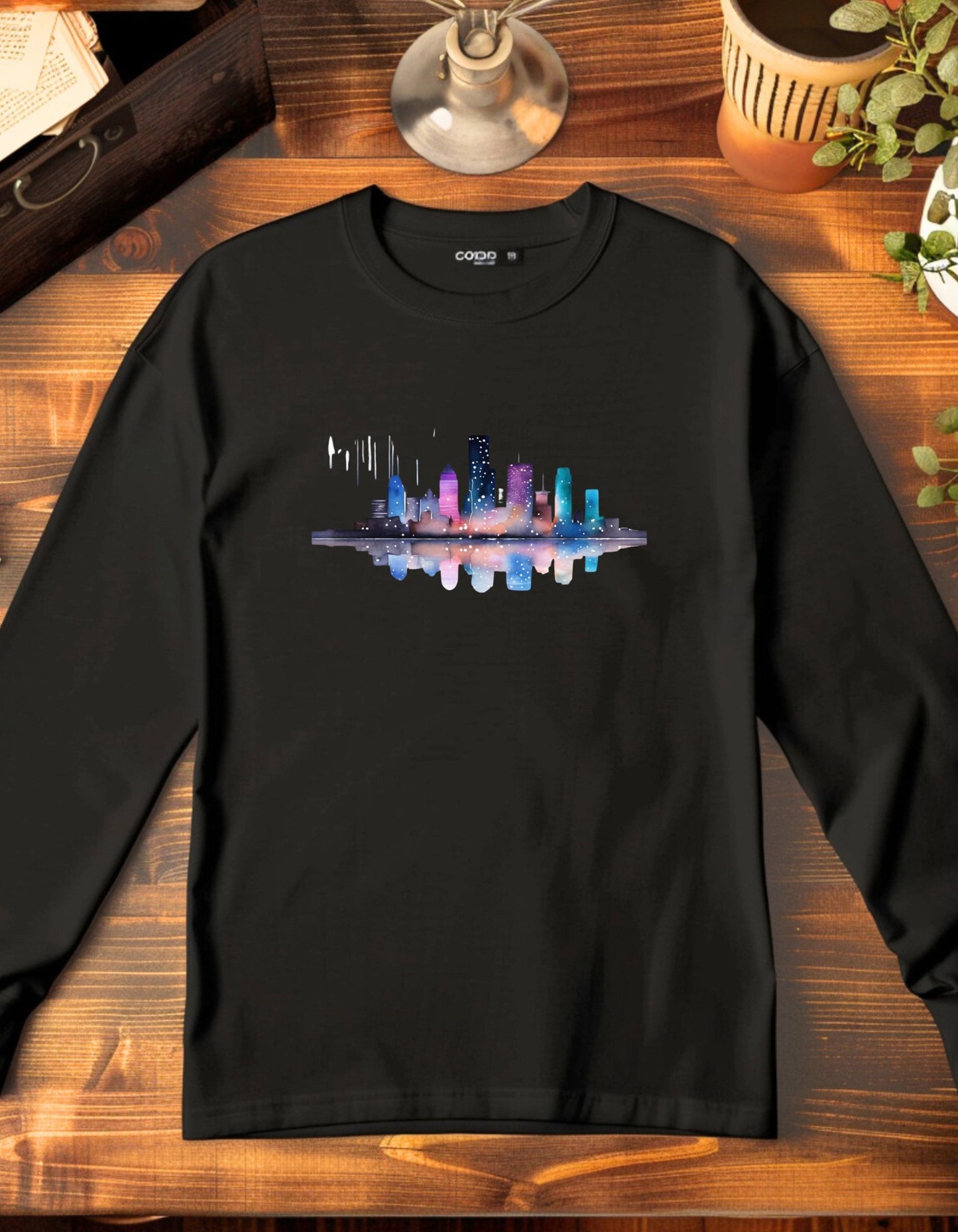 H - town skyline - graphic tee - DS Artwork N Design