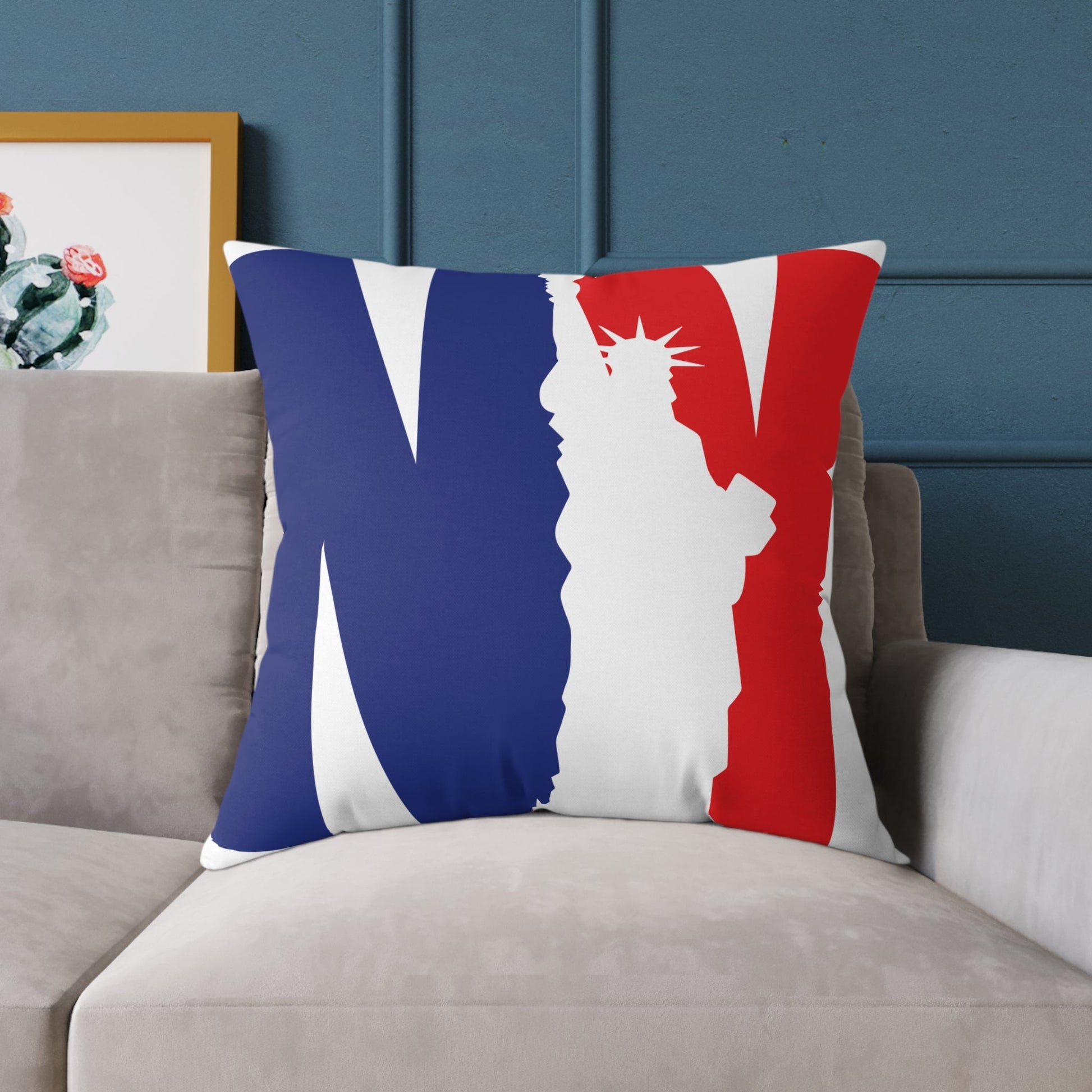 New York Statue of Liberty Poly Canvas Pillow - DS Artwork N Design